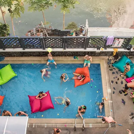 Mad Monkey Bangkok (Adults Only) Hostel
